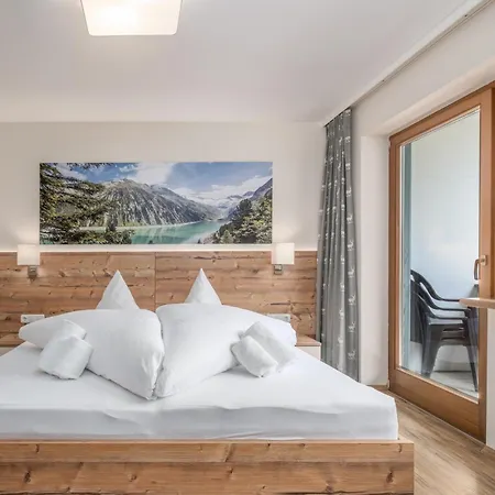 Апартаменты Haus Tuxerklamm Майрхофен