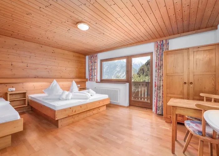 Haus Tuxerklamm דירה *